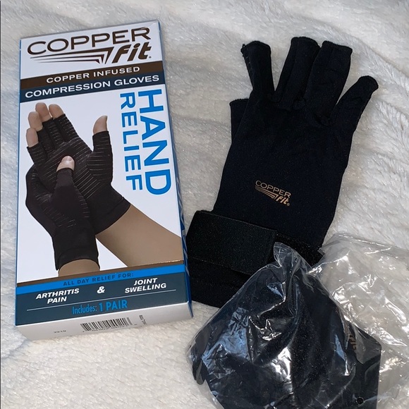 Other - New Compression Gloves Hand relief copper infused